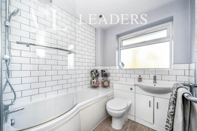 18 Paddock Close (5)