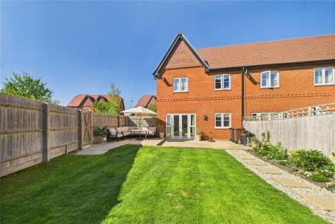 Hazylwood, Wokingham, Berkshire, RG40