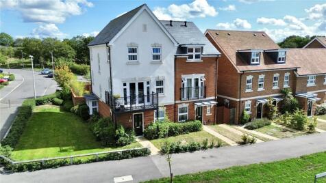 Oak Avenue, Wokingham, Berkshire, RG40