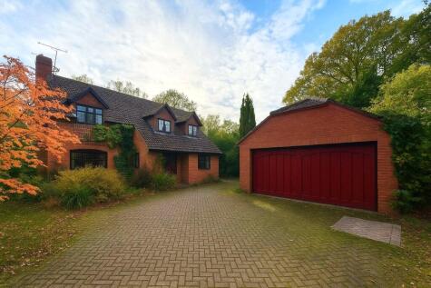 Gilbert Way, Finchampstead, Wokingham, Berkshire, RG40