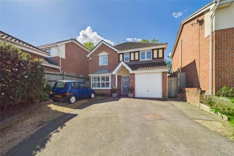 Neuman Crescent, Bracknell, Berkshire, RG12