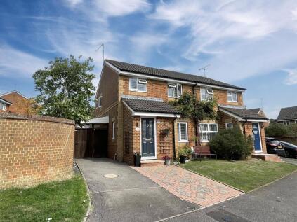Walsh Avenue, Warfield, Berkshire, RG42