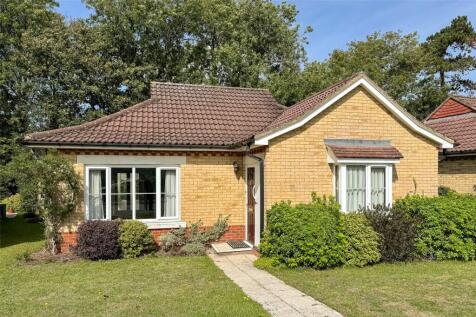 Badgers Walk, Cedars Village, Chorleywood, Hertfordshire, WD3