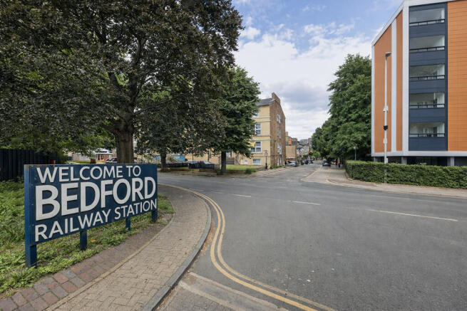 Railway St Sign I...
