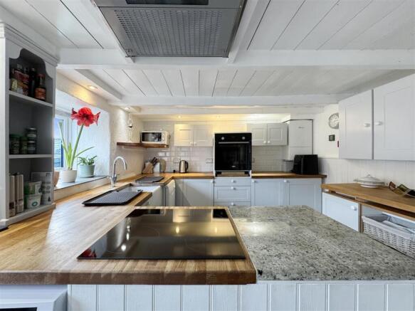 Open plan Kitchen/Diner/Lounge