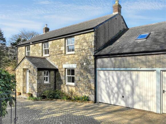 Hawthorn cottage.jpg