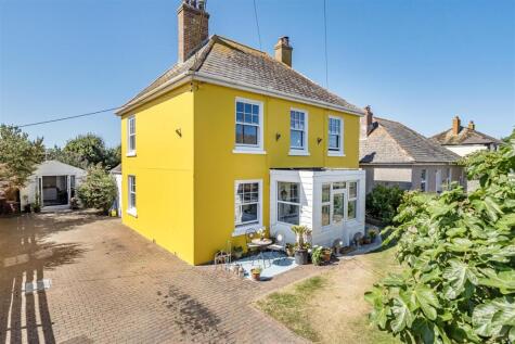 Detached character home with annexe, Mullion