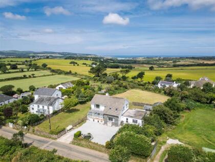 Flexible detached family home, St. Erth Praze