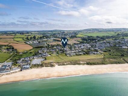 Modern home, walk to the beach, Praa Sands