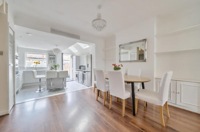 1335511-19-68950e...