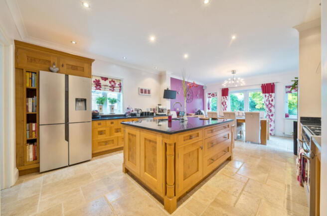 1353164-16-68e8e3...