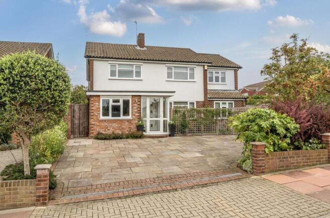 1353208-3-68cad6e...