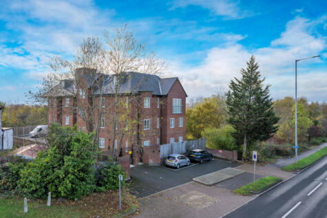 6 Great North Way, London, NW4