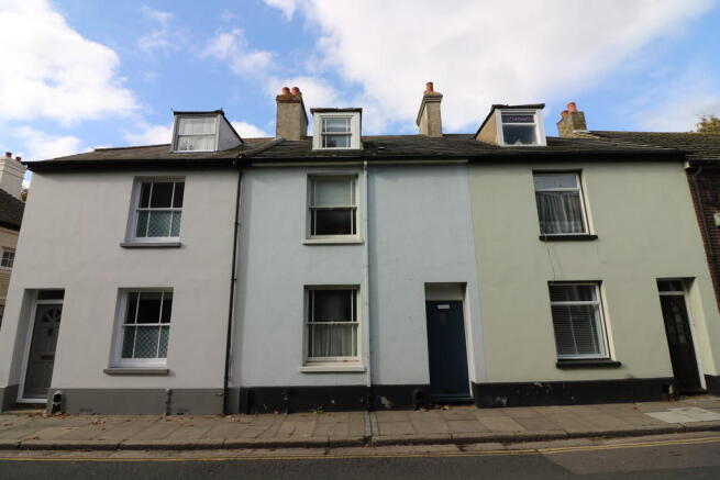 3 Bedroom Barn Conversion To Rent In New Street Sandwich Kent