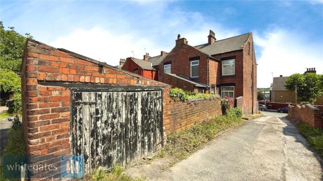Rear/Garage