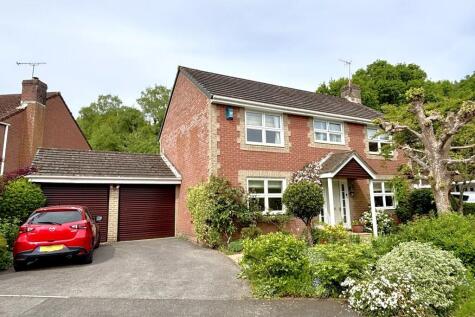 Tavy Close, Valley Park, Chandler's Ford, SO53