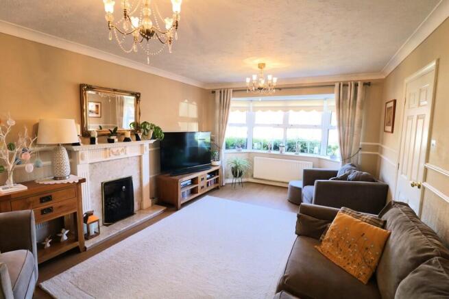 Front rooms 2