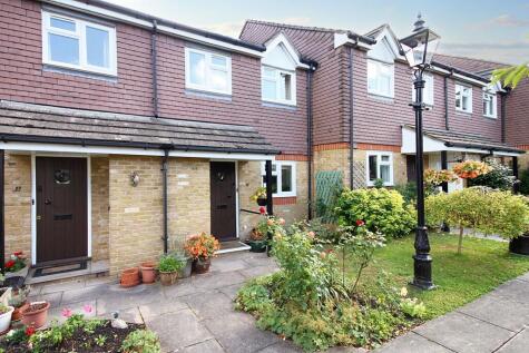 Peregrine Gardens, Shirley