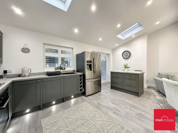 KITCHEN/DINER