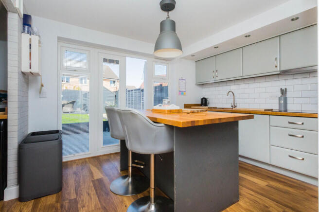Kitchen/Dining Ro...