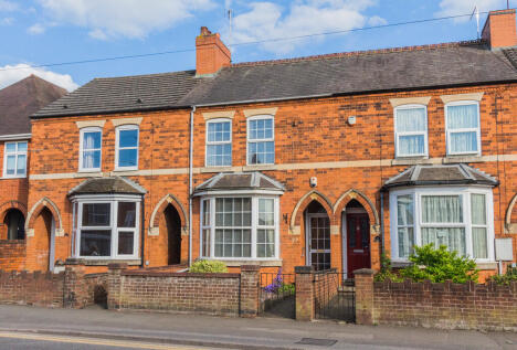 Wellingborough Road, Finedon