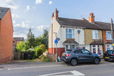 Wellingborough Road, Irthlingborough