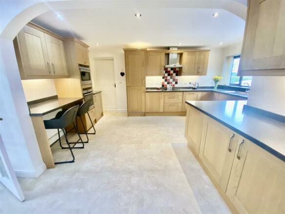 Open plan Kitchen/Dining Room