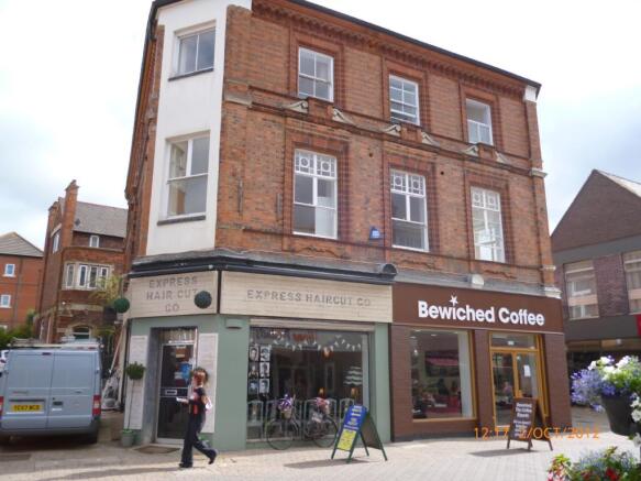 1 Bedroom Apartment To Rent In High Street Kettering Nn16 Nn16