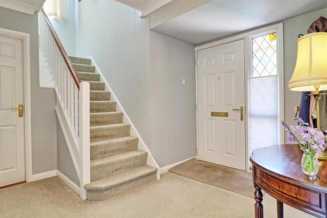 IMG_0887_8_9_easyHDR-interior3.jpg