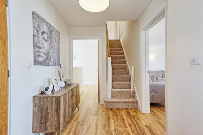 IMG_1252_3_4_easyHDR-interior3.jpg