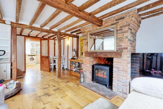 IMG_7852_3_4_easyHDR-interior3.jpg
