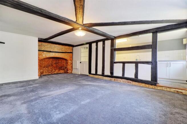 IMG_0843_4_5_easyHDR-interior3.jpeg