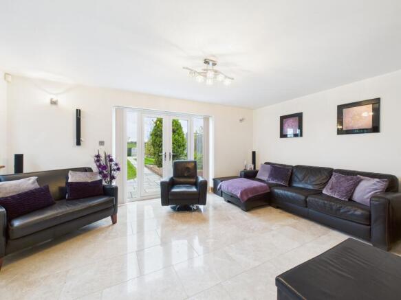 Family Dining/Kitchen