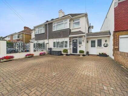 Uxbridge Road, Feltham, Middlesex, TW13