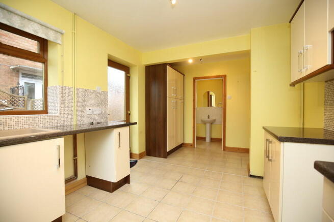 4X8A3995