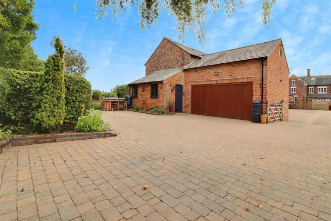 user_edited_photo-fce00422_user-edited-46ff8d35-7e