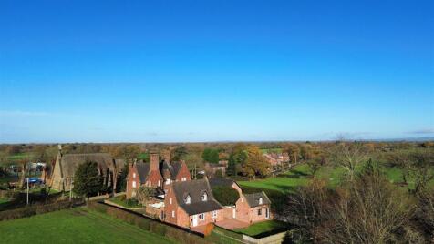 Coach House, Smallwood