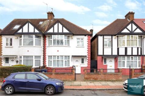Wentworth Avenue, Finchley, N3