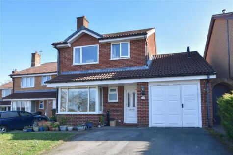 Alwinton Avenue, Heaton Mersey, Stockport, SK4