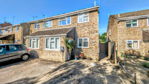 Gorsedown Close, Whitehill, Hampshire, GU35