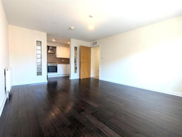 Living/Kitchen Area