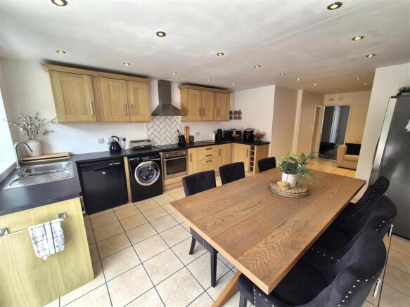 Family Kitchen
