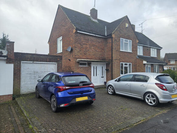 Rochester Ave, Woodley