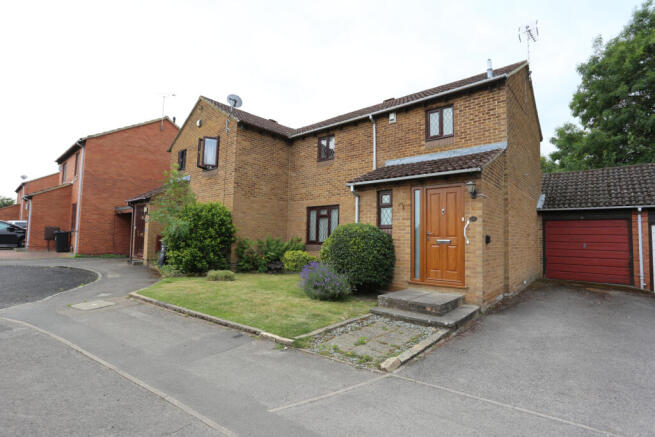Mawbray close, 3 Bedroom Semi Detached for Sale