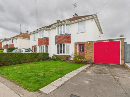 Haddon Drive, Woodley, RG5 4LY
