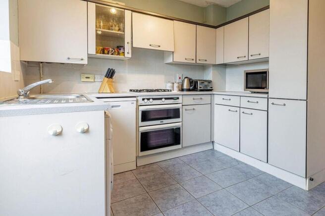 16, Alderwood (3).jpg