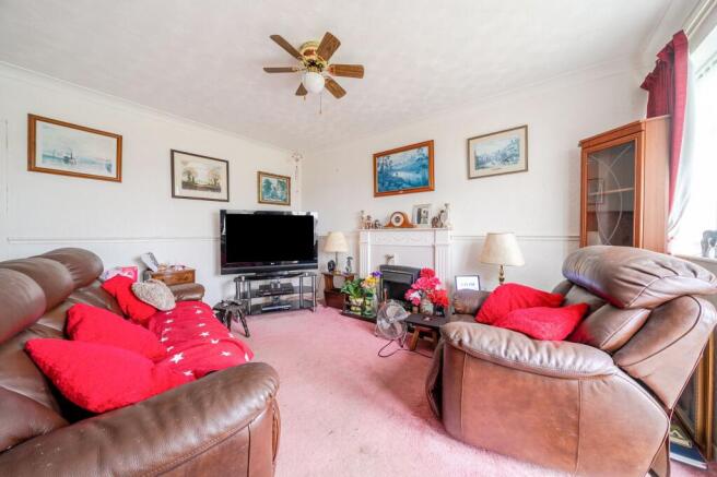 Living Room/ Dining Room
