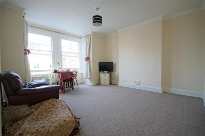 Lounge / Dining Room