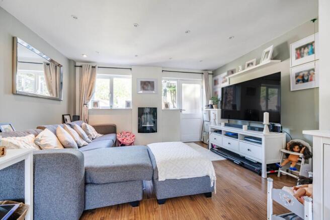 Living Room/ Dining Room