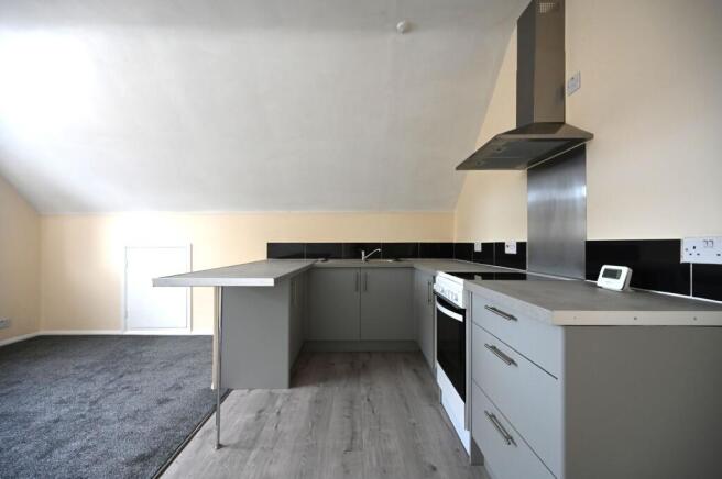 Kitchen/ Living Room